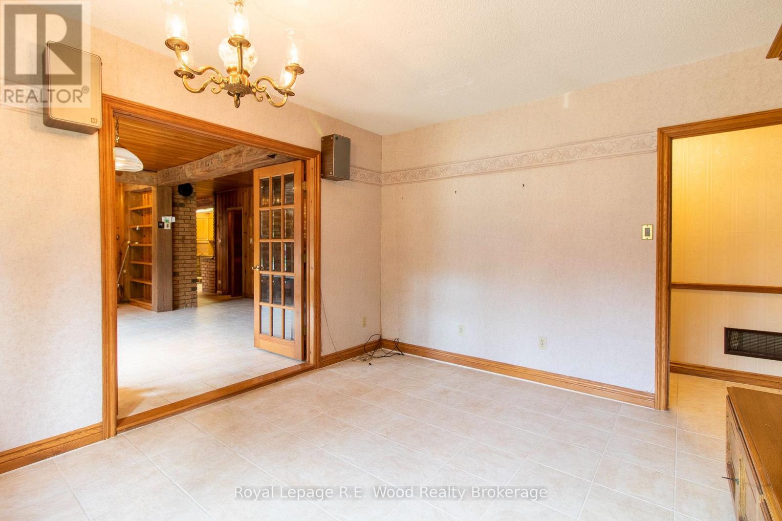 4974 Marion Street, Thames Centre, Ontario  N0L 1G4 - Photo 19 - X12969108