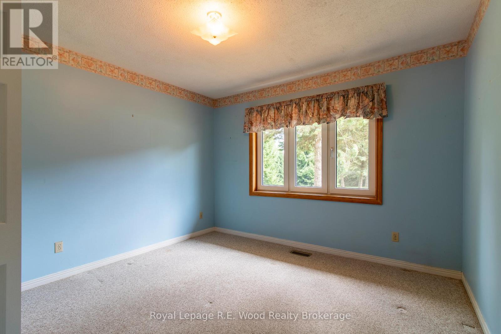 4974 Marion Street, Thames Centre, Ontario  N0L 1G4 - Photo 22 - X12969108