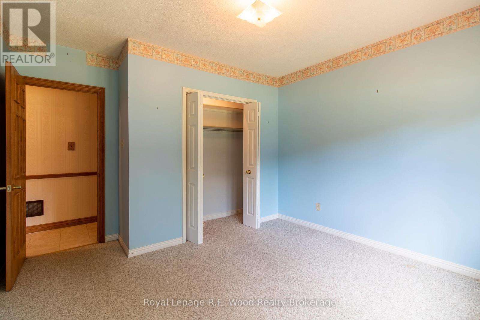 4974 Marion Street, Thames Centre, Ontario  N0L 1G4 - Photo 23 - X12969108