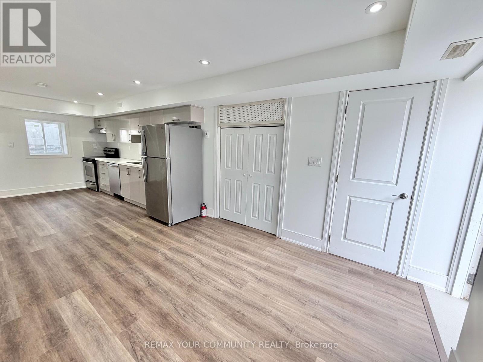 4 - 34 Main Street S, Newmarket, Ontario  L3Y 3Y4 - Photo 14 - N12897426