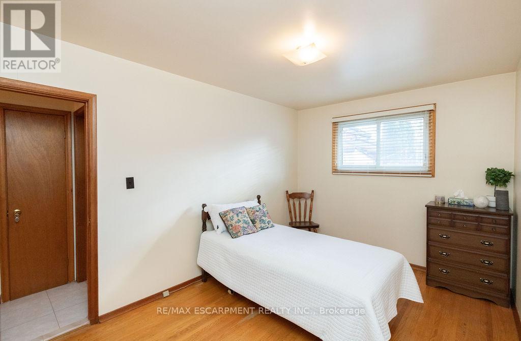 313 Barton Street W, Hamilton, Ontario  L8R 2J3 - Photo 14 - X12478219