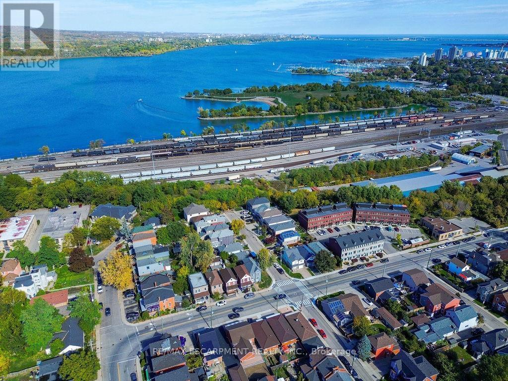 313 Barton Street W, Hamilton, Ontario  L8R 2J3 - Photo 28 - X12478219