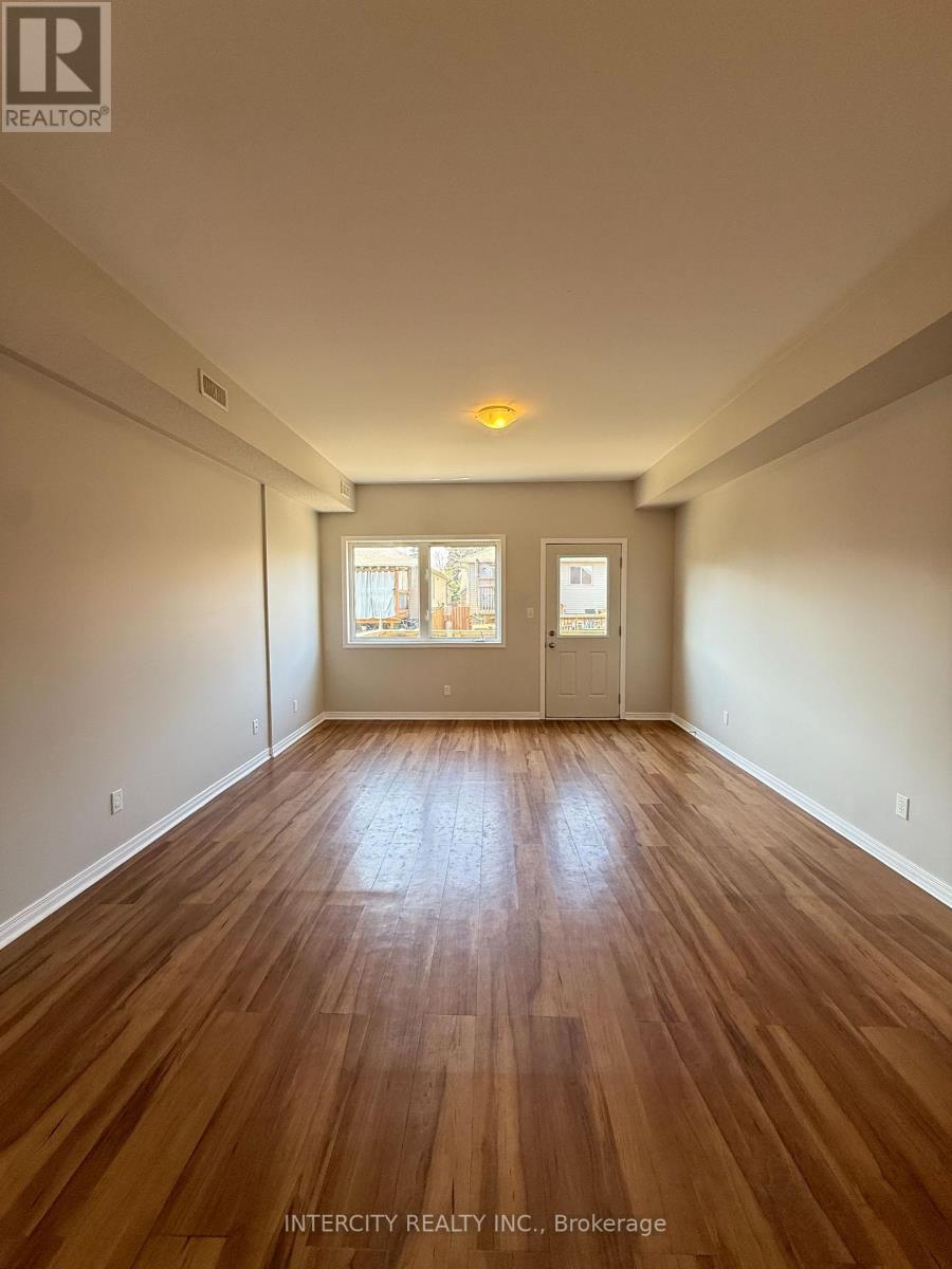 16a - 410 Queen Street S, Norfolk, Ontario  N3Y 0B3 - Photo 16 - X12947426