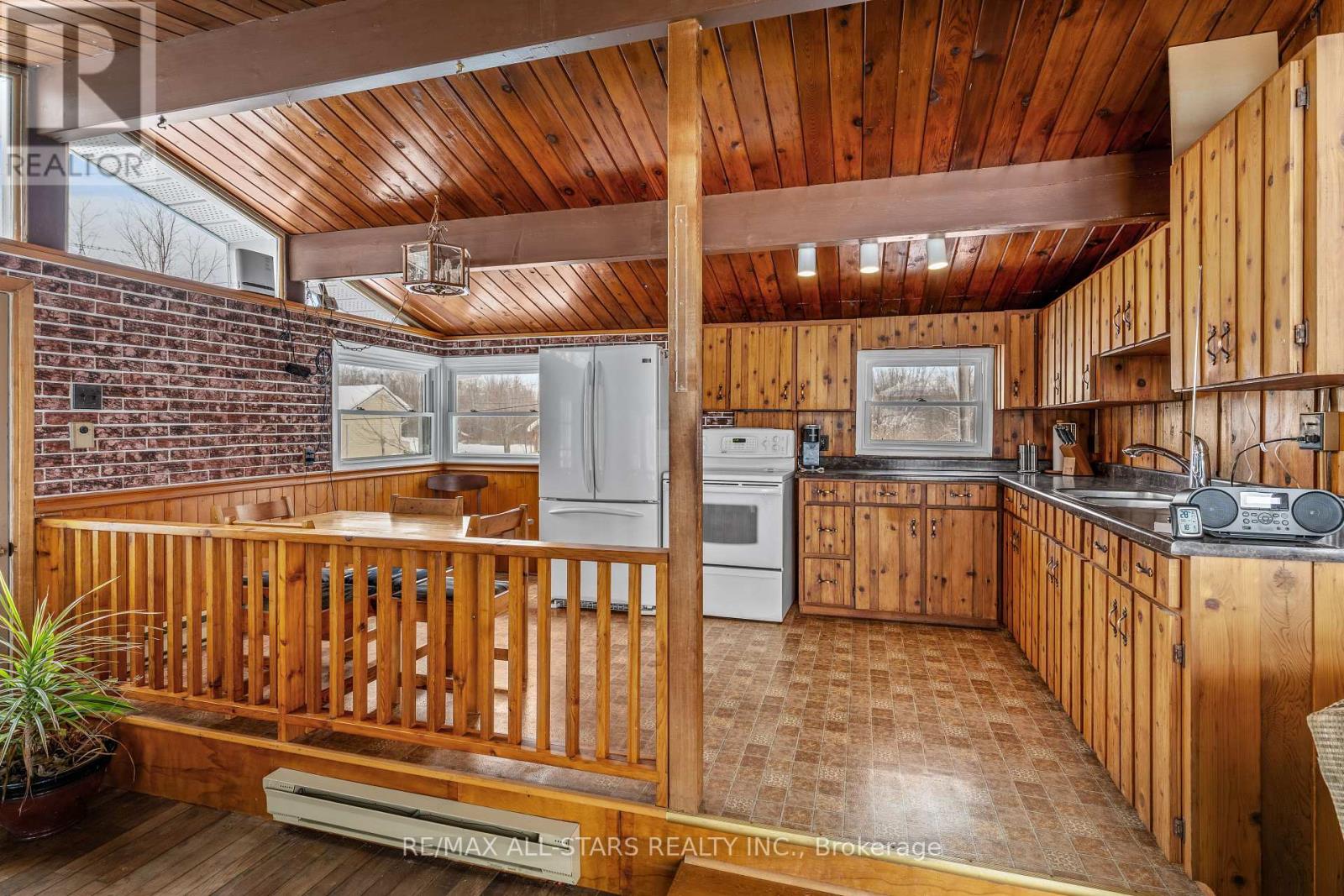 1 Beatrice Drive, Kawartha Lakes, Ontario  K0M 1N0 - Photo 12 - X12771044