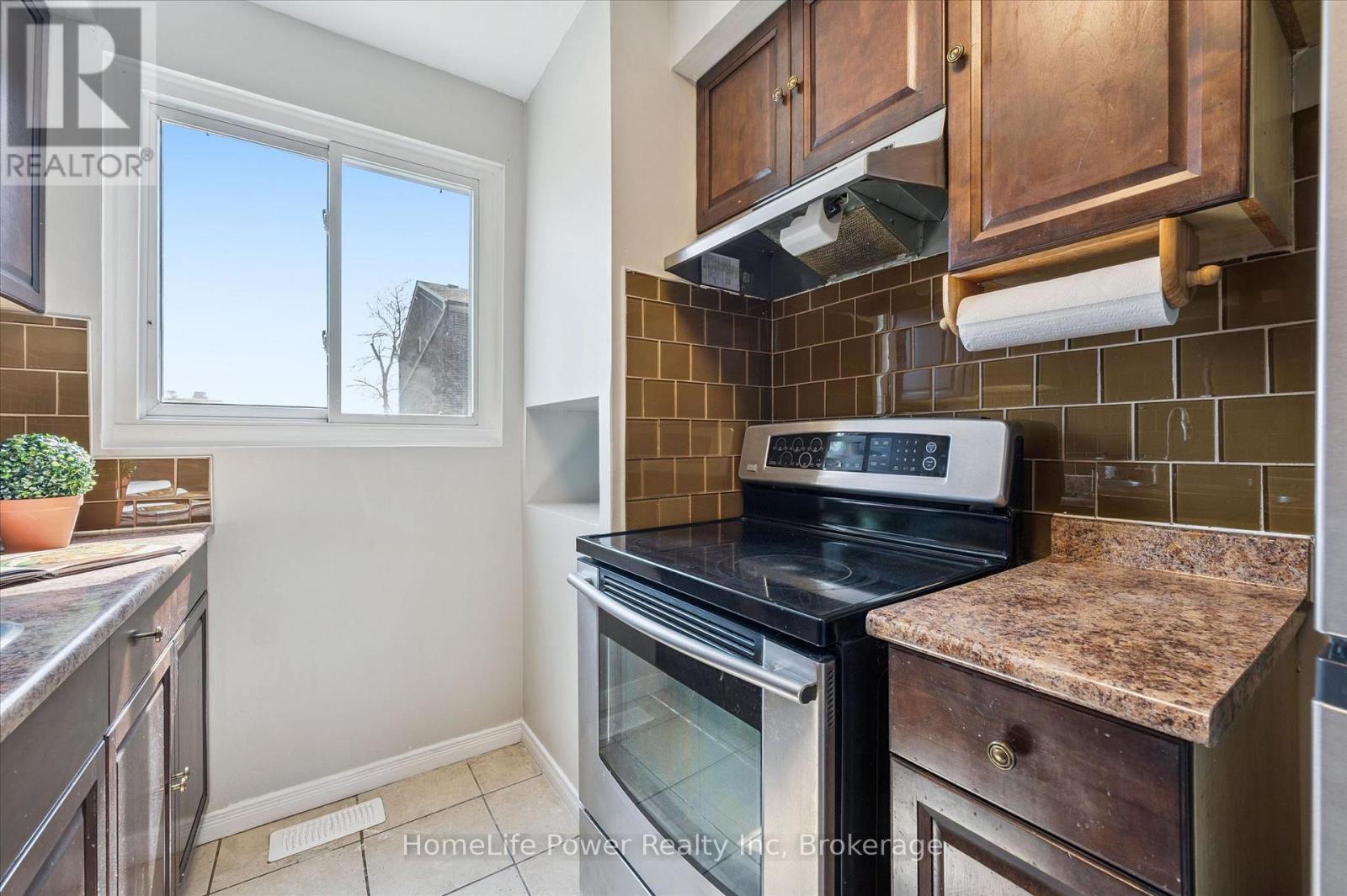 239 - 31 Greengate Road, Guelph, Ontario N1H 6R3 - Photo 14 - X12969118