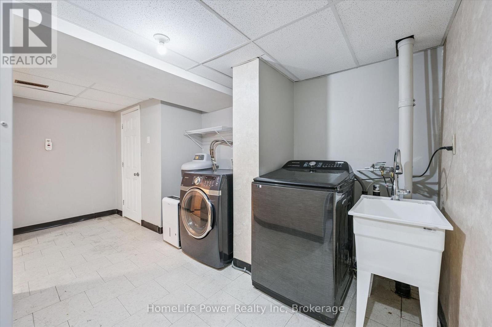 239 - 31 Greengate Road, Guelph, Ontario N1H 6R3 - Photo 32 - X12969118