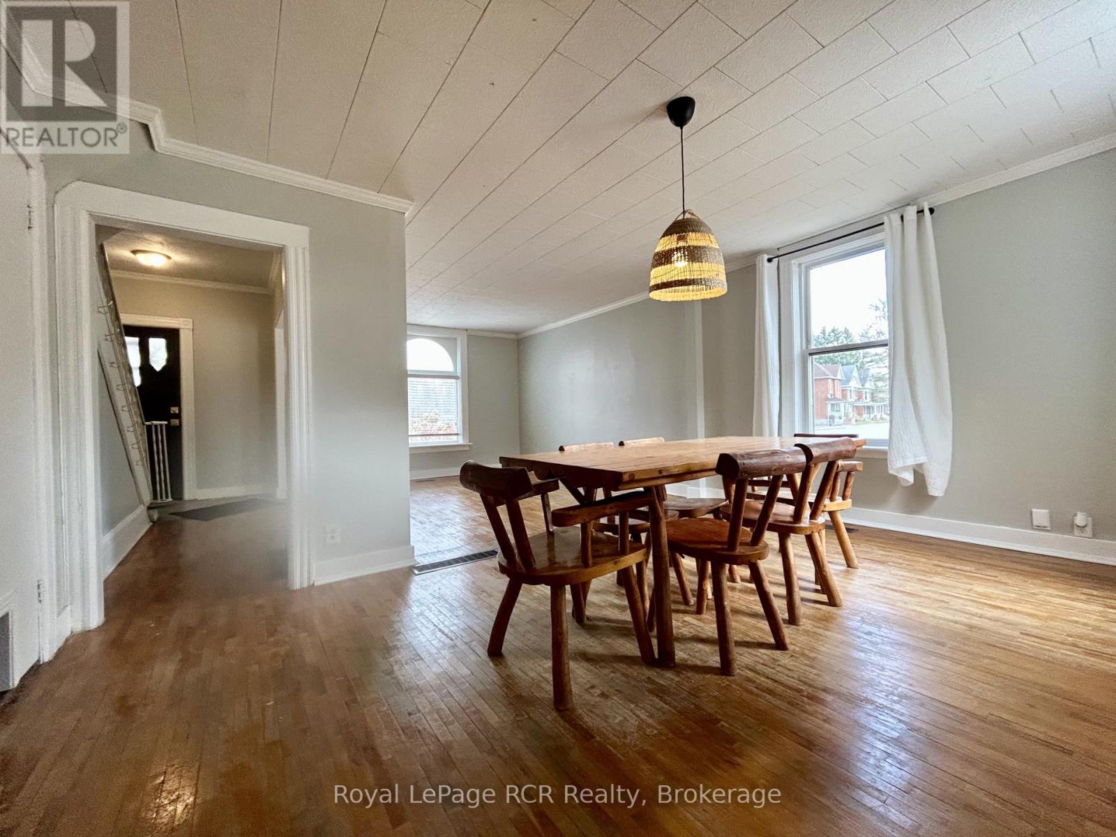 467 14th Street W, Owen Sound, Ontario N4K 3Y3 - Photo 5 - X12969162