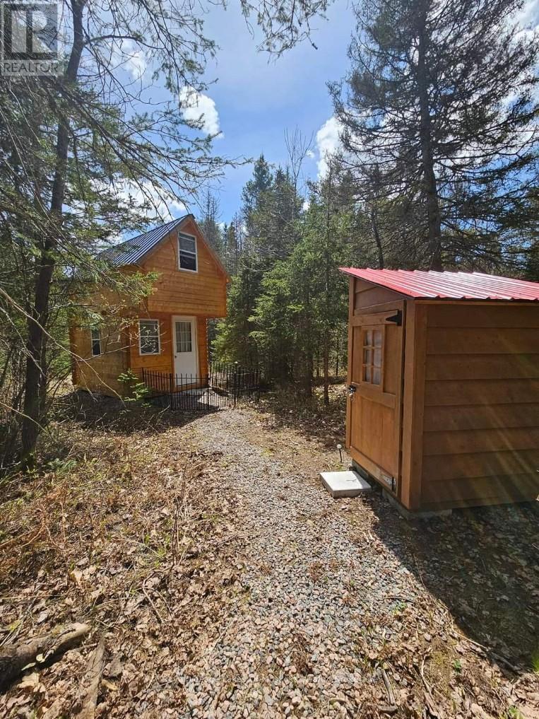 77 GRINDSTONE ROAD, Magnetawan, Ontario