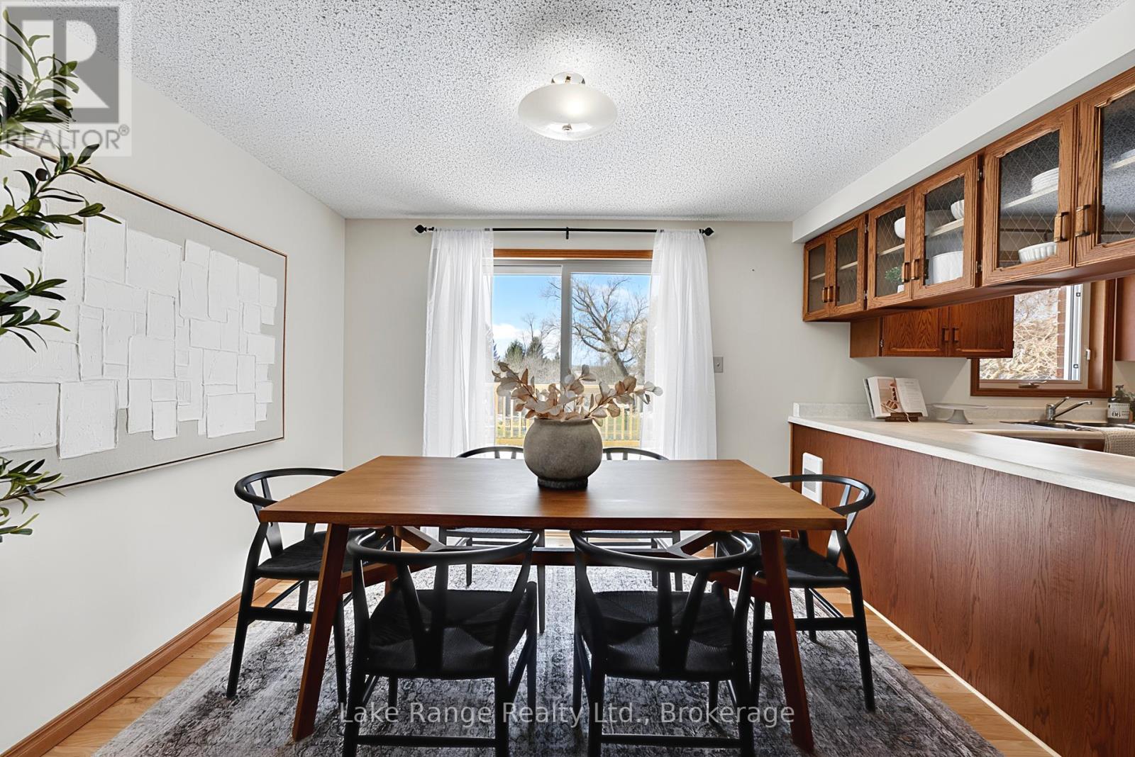 486 Havelock Street, Huron-Kinloss, Ontario  N0G 2H0 - Photo 10 - X12969222