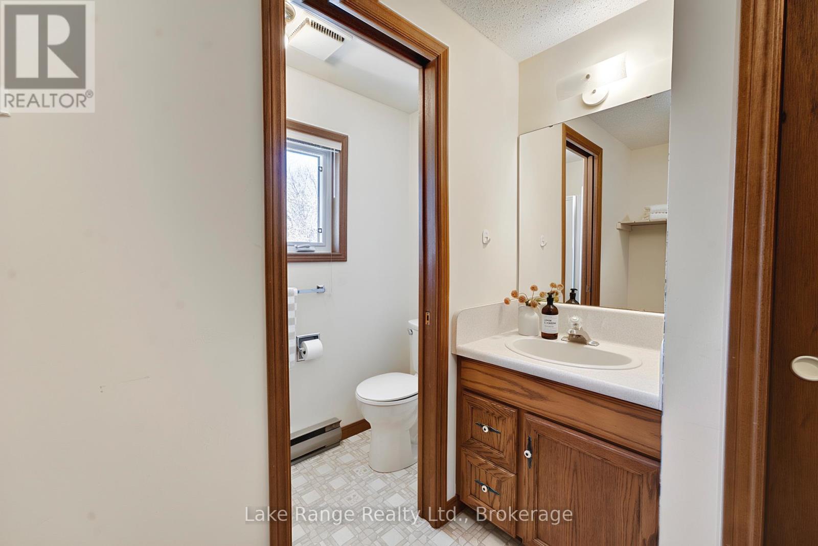 486 Havelock Street, Huron-Kinloss, Ontario  N0G 2H0 - Photo 12 - X12969222