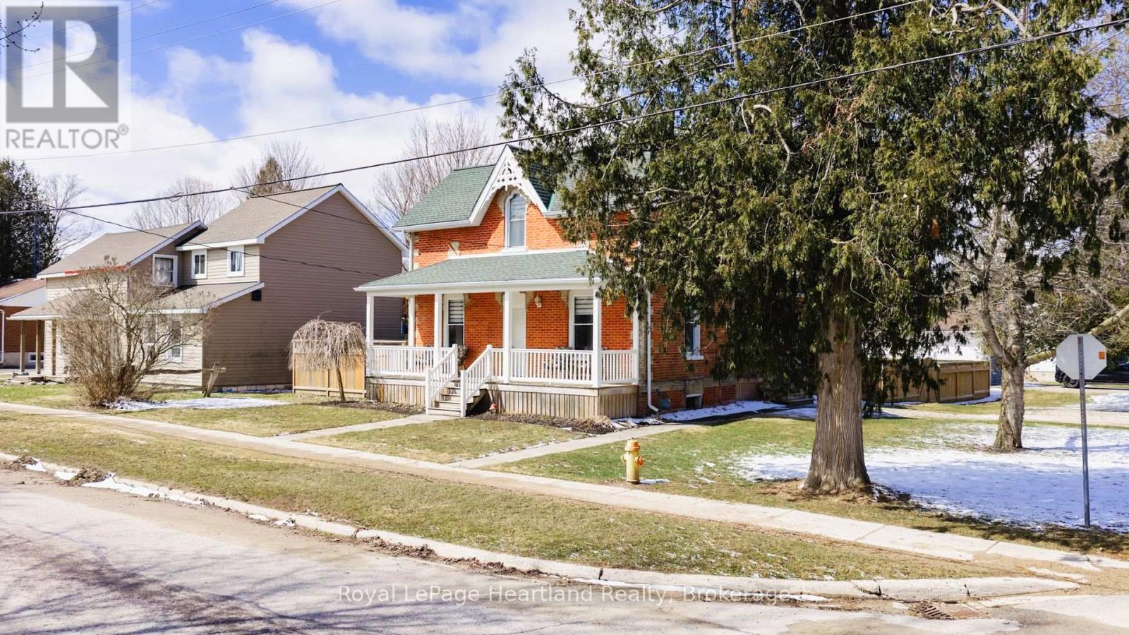 263 King Street, North Huron, Ontario  N0M 1H0 - Photo 2 - X12969256