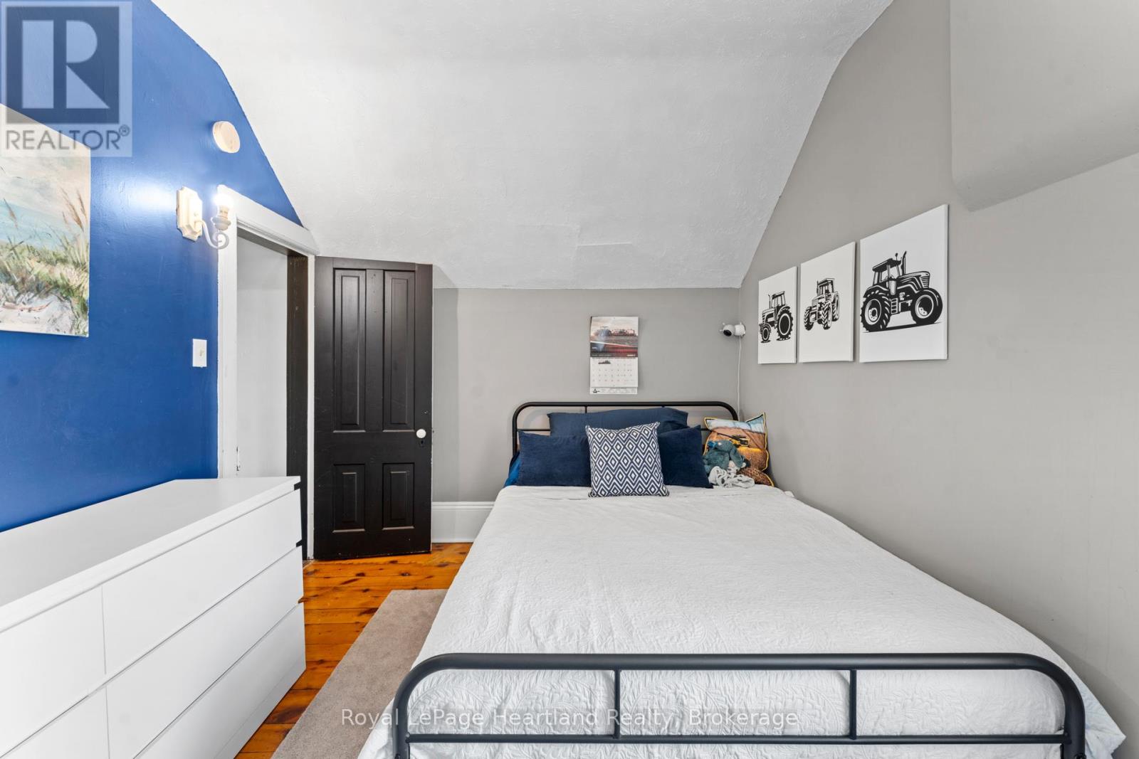 263 King Street, North Huron, Ontario  N0M 1H0 - Photo 29 - X12969256