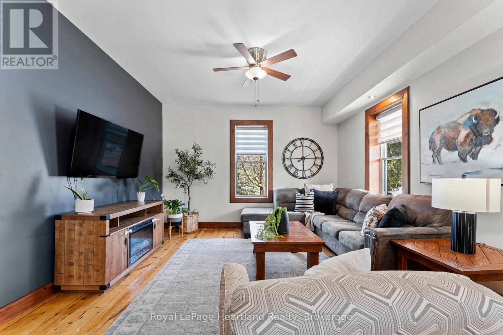 263 King Street, North Huron, Ontario  N0M 1H0 - Photo 7 - X12969256