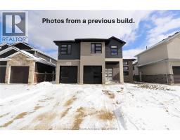 83 BLOOMINGTON, Chatham, Ontario