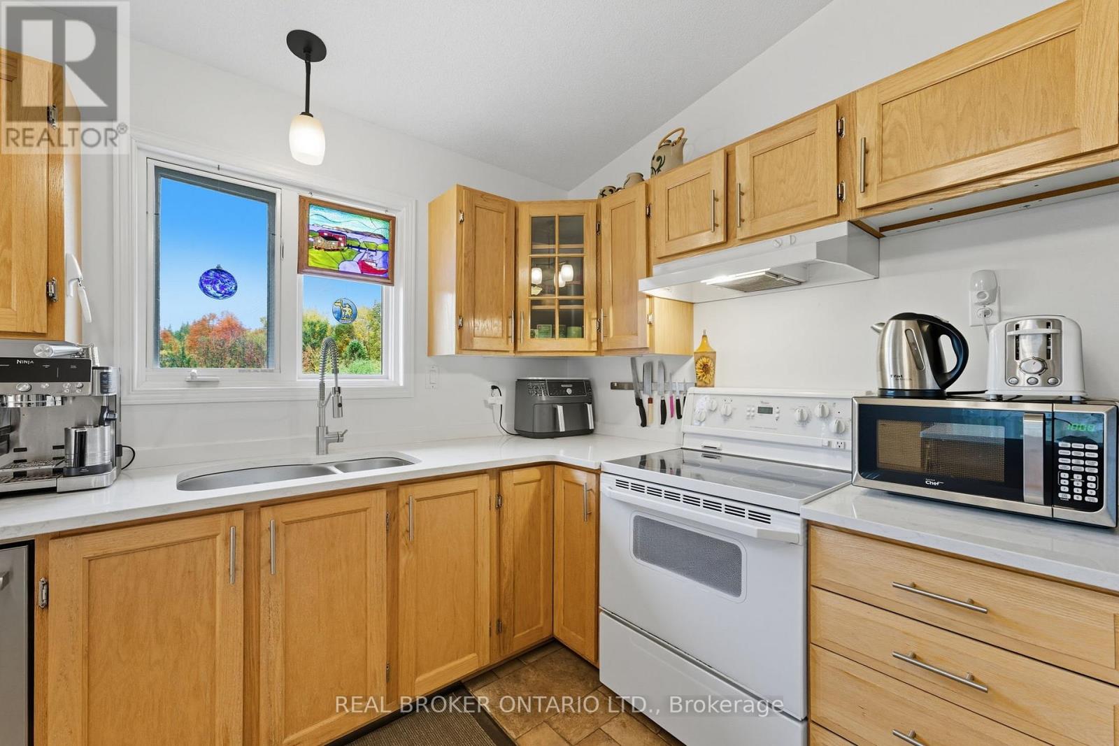 18 Smith Road, North Grenville, Ontario  K0G 1T0 - Photo 19 - X12965436