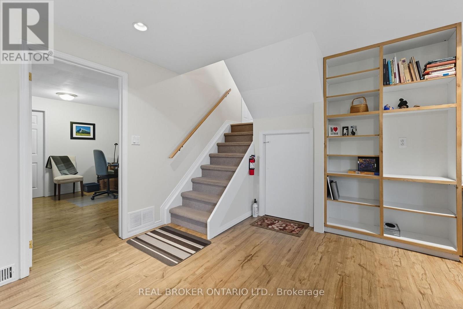 18 Smith Road, North Grenville, Ontario  K0G 1T0 - Photo 27 - X12965436