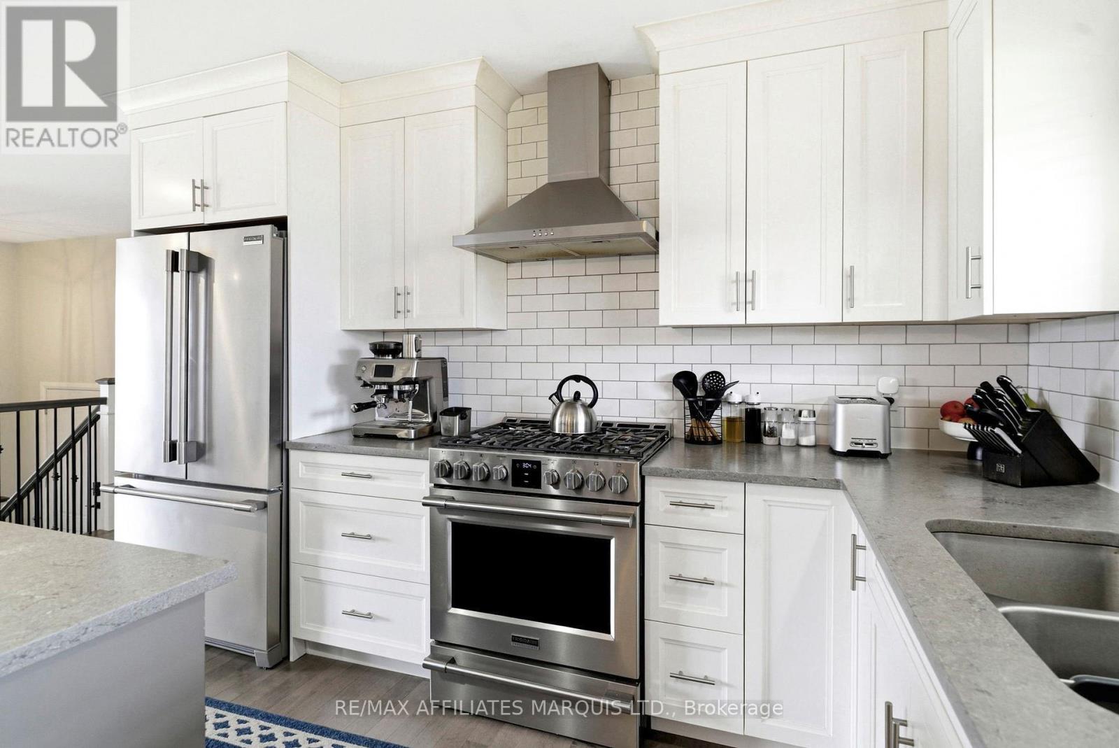 252 Eastport Drive, Cornwall, Ontario  K6H 0H1 - Photo 15 - X12969102