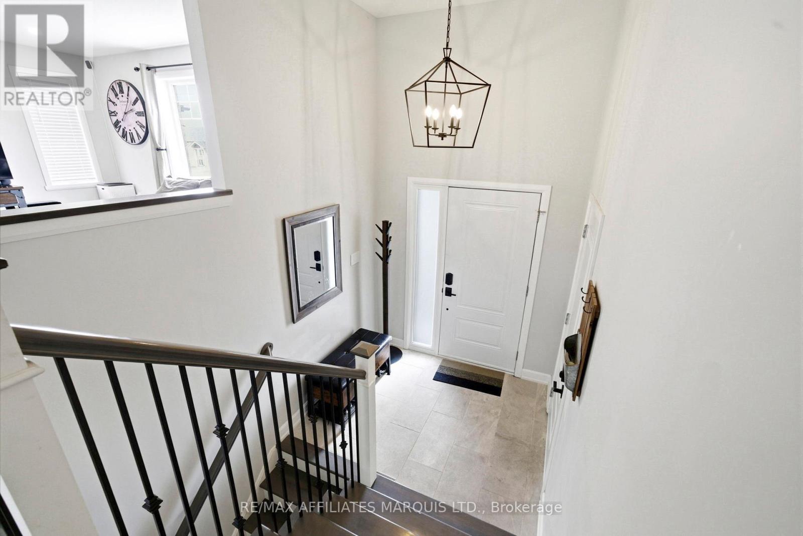 252 Eastport Drive, Cornwall, Ontario  K6H 0H1 - Photo 6 - X12969102