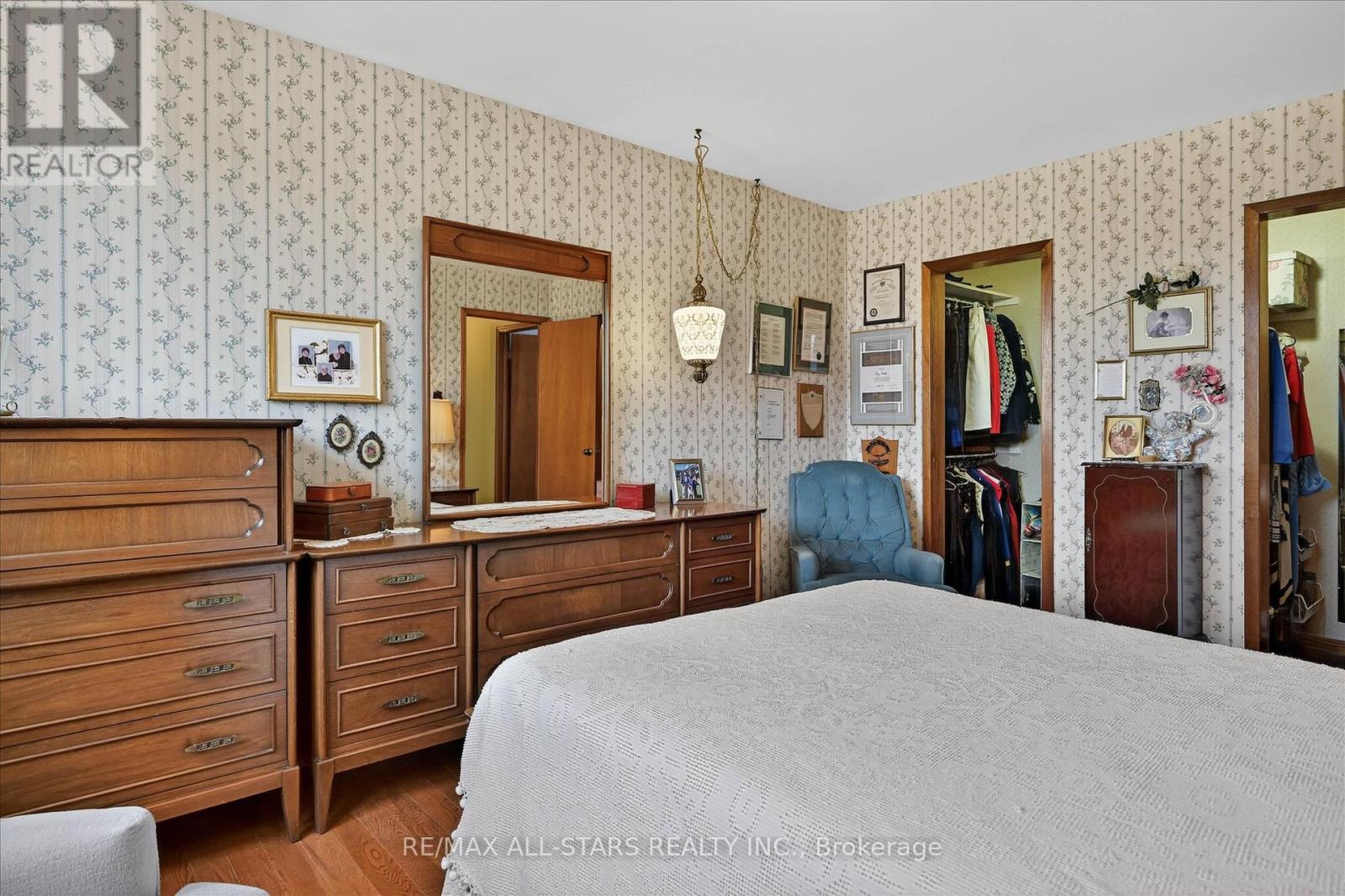 26 Applewood Crescent, Kawartha Lakes, Ontario  K9V 4W8 - Photo 28 - X12969180