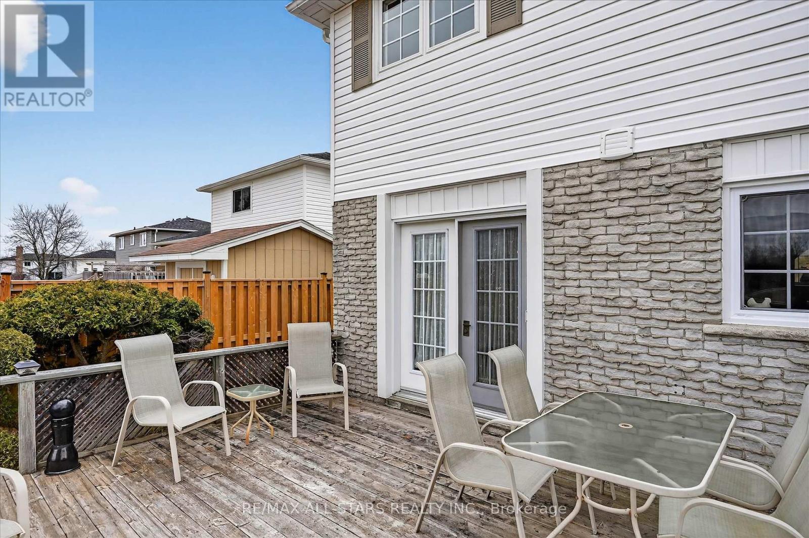 26 Applewood Crescent, Kawartha Lakes, Ontario  K9V 4W8 - Photo 42 - X12969180