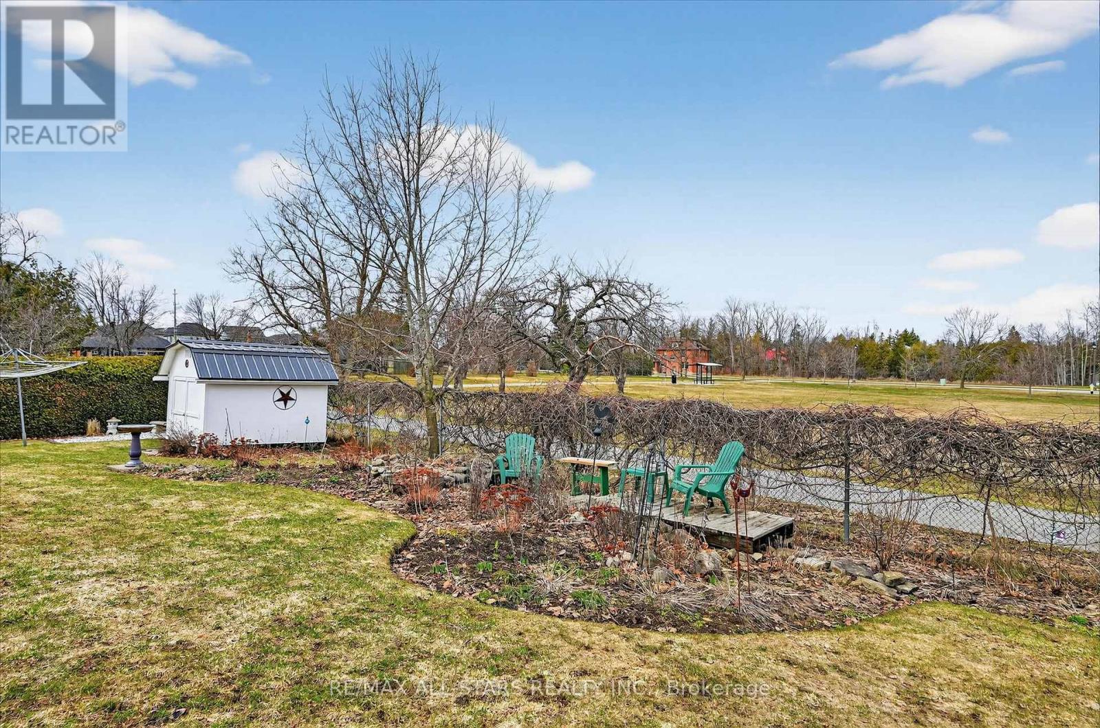 26 Applewood Crescent, Kawartha Lakes, Ontario  K9V 4W8 - Photo 45 - X12969180