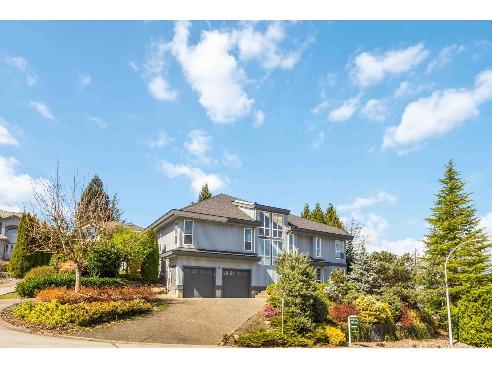 11151 164 STREET, Surrey, British Columbia