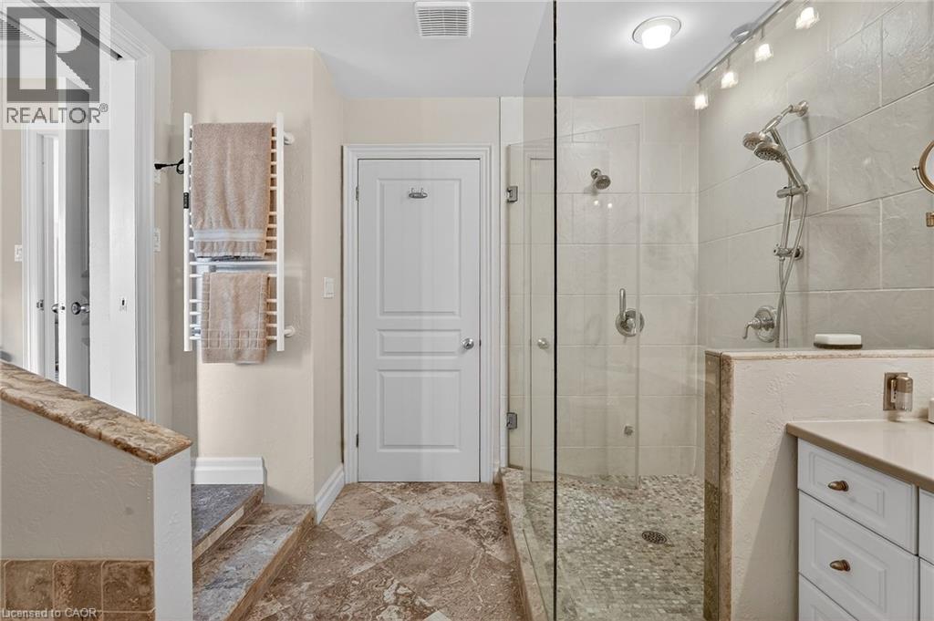 11 Peel Street, St. Catharines, Ontario  L2N 5A2 - Photo 28 - 40808420