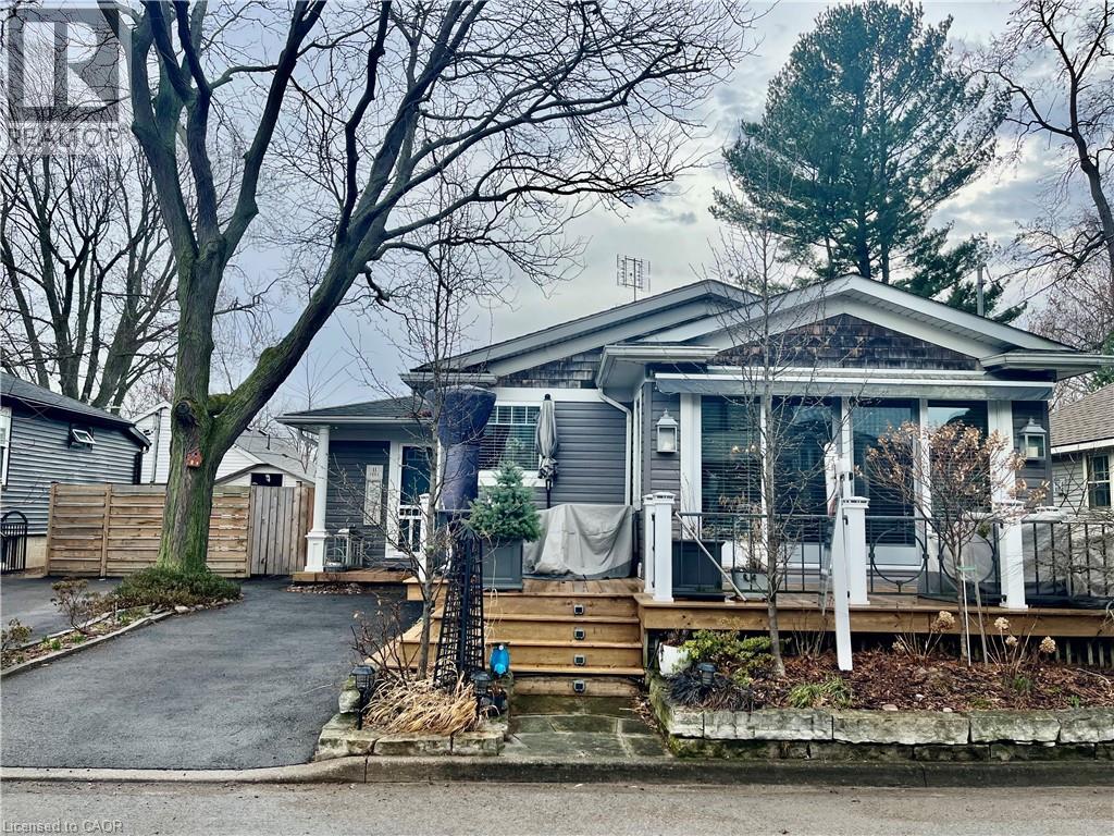 11 PEEL Street, St. Catharines, Ontario