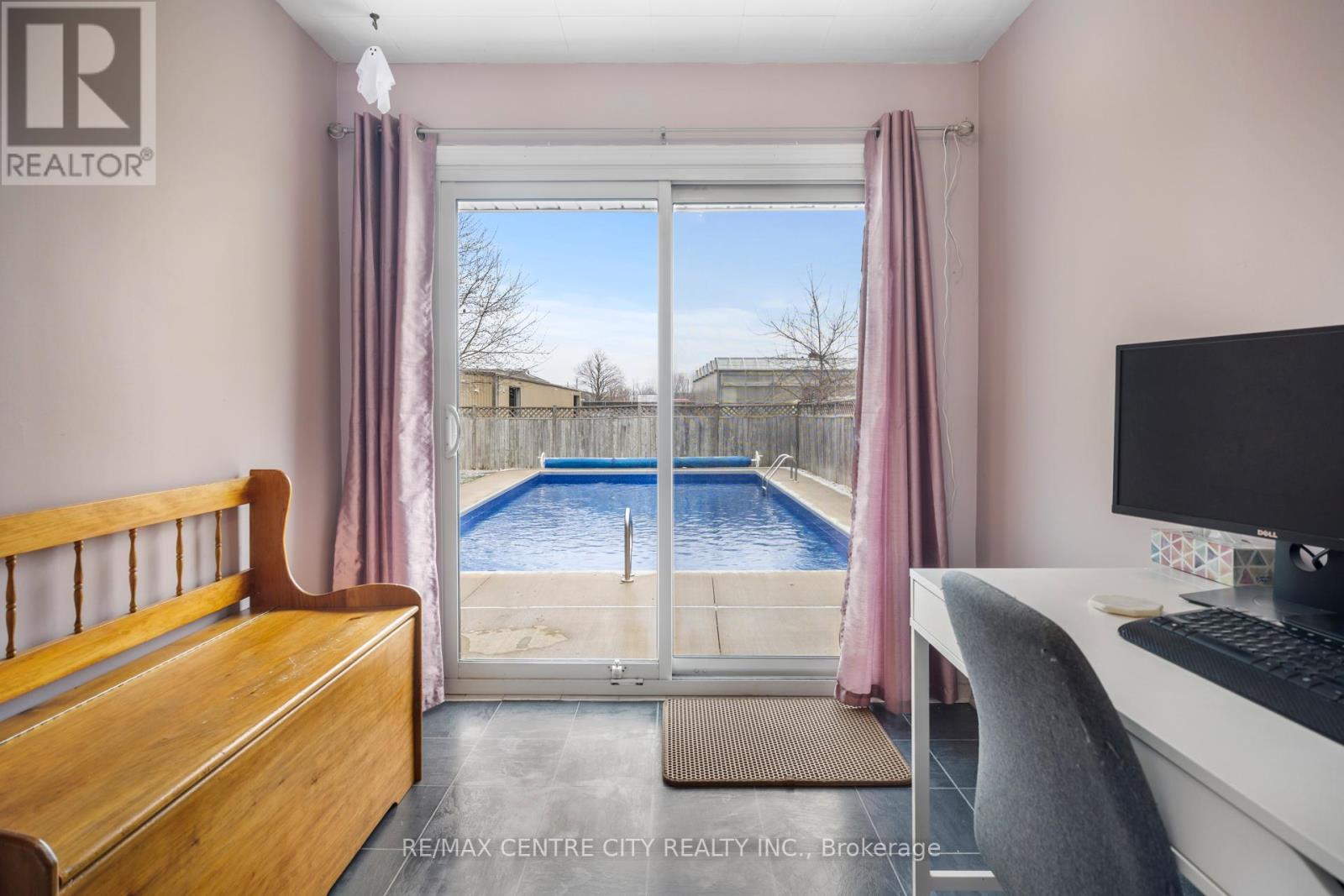 13 Bell Avenue, St. Thomas, Ontario  N5R 1G4 - Photo 13 - X12969176