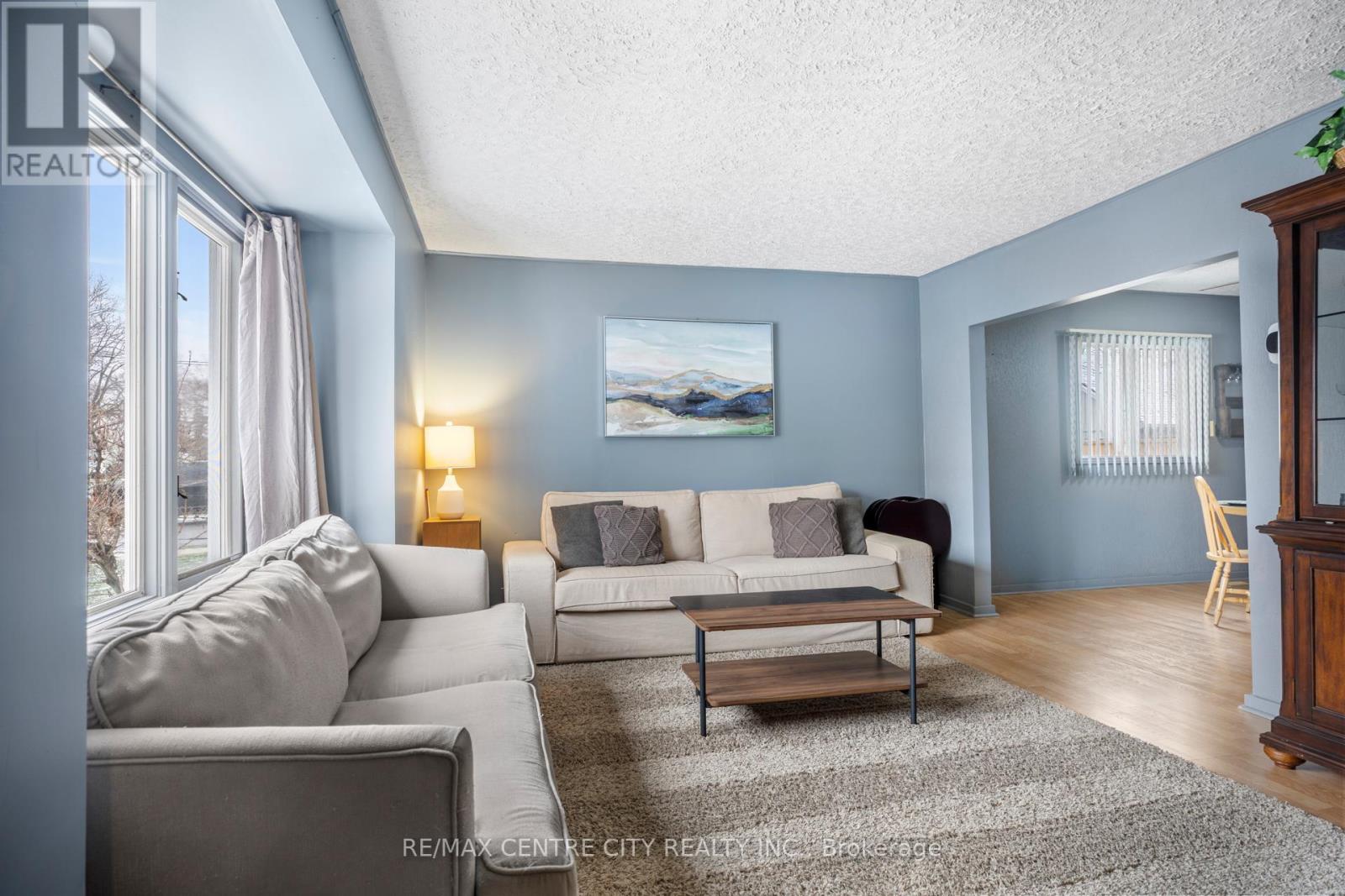 13 Bell Avenue, St. Thomas, Ontario  N5R 1G4 - Photo 5 - X12969176