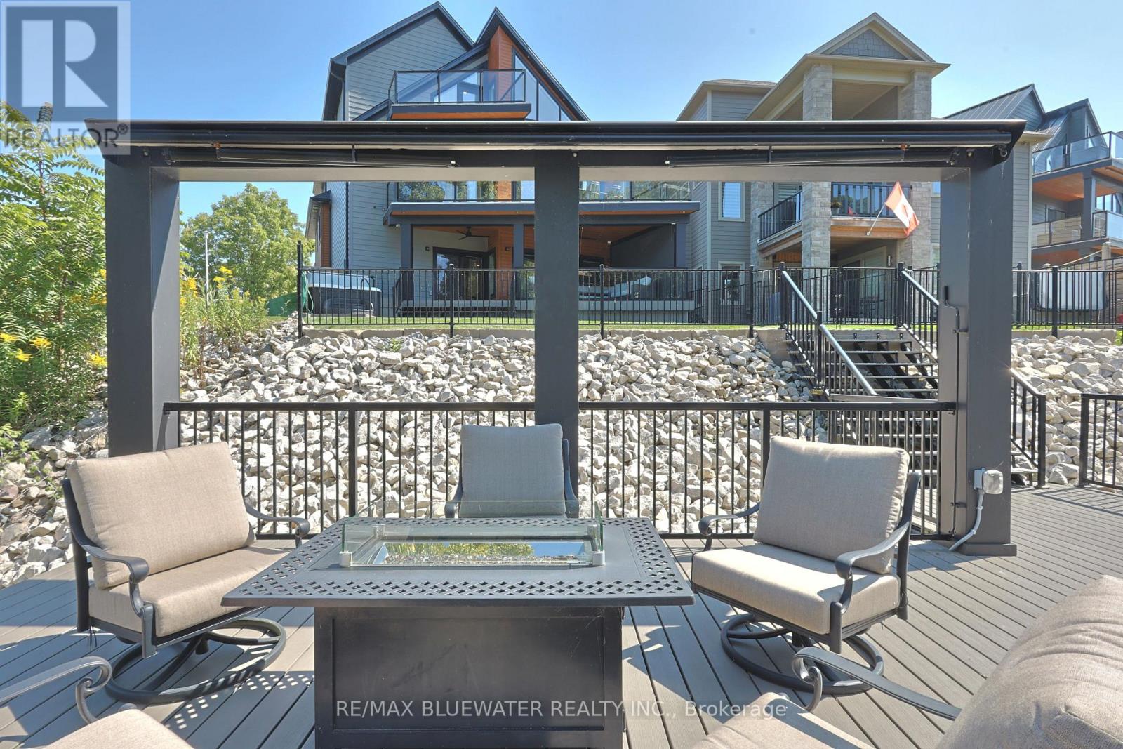 23 Sauble River Road, Lambton Shores, Ontario  N0M 1T0 - Photo 50 - X12969204