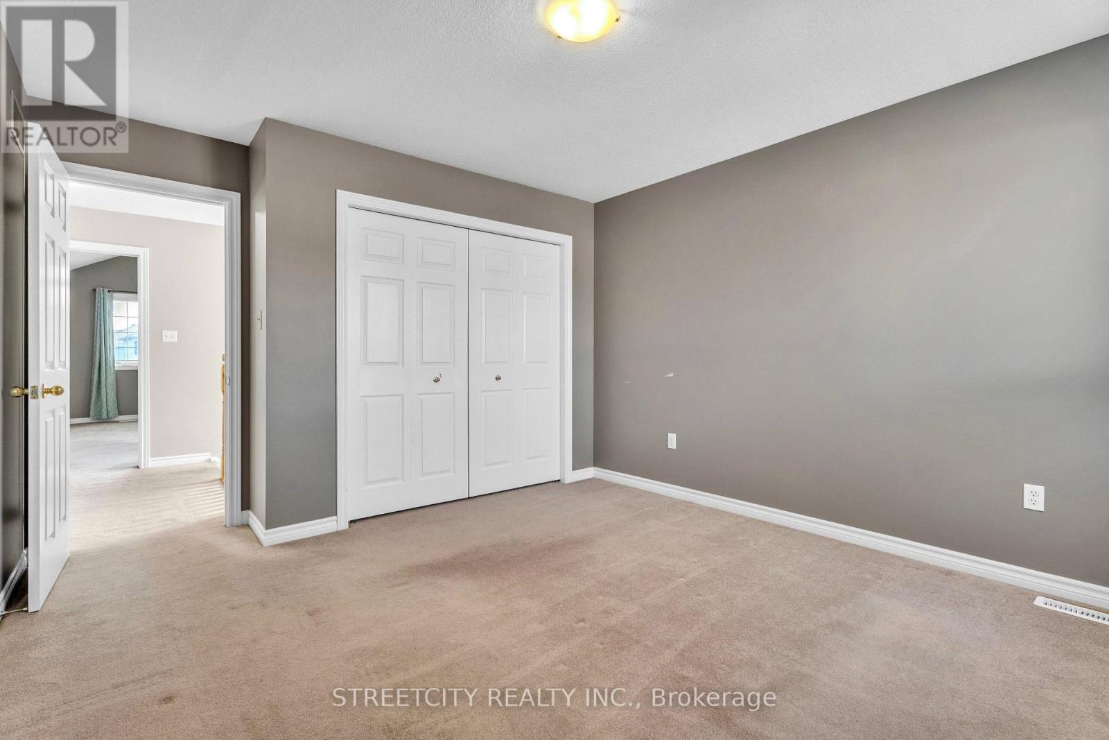 546 Maplewood Lane, London North, Ontario  N6H 0A7 - Photo 29 - X12969208