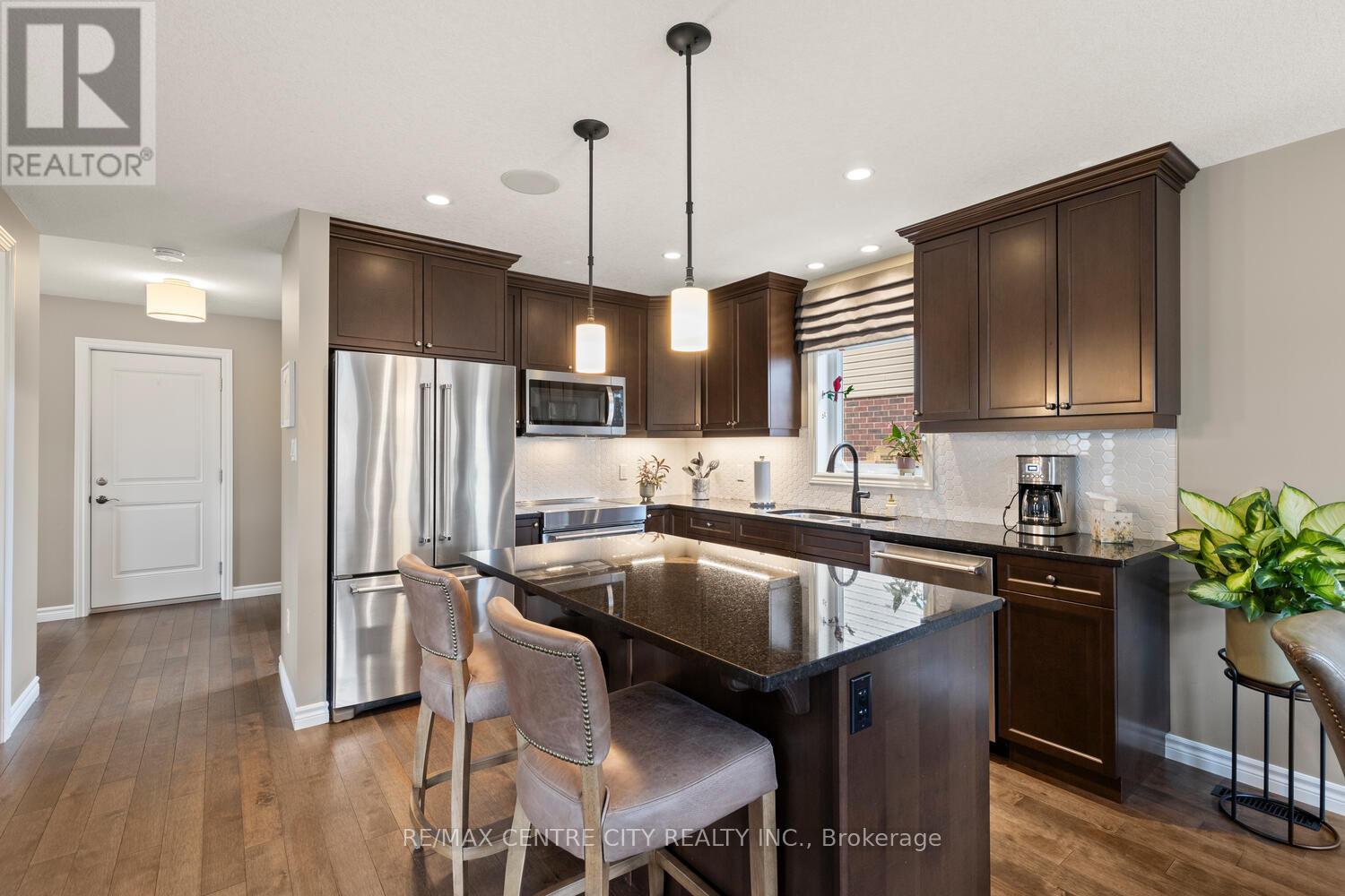 661 Tennent Avenue, London North, Ontario  N5X 0L2 - Photo 12 - X12969210