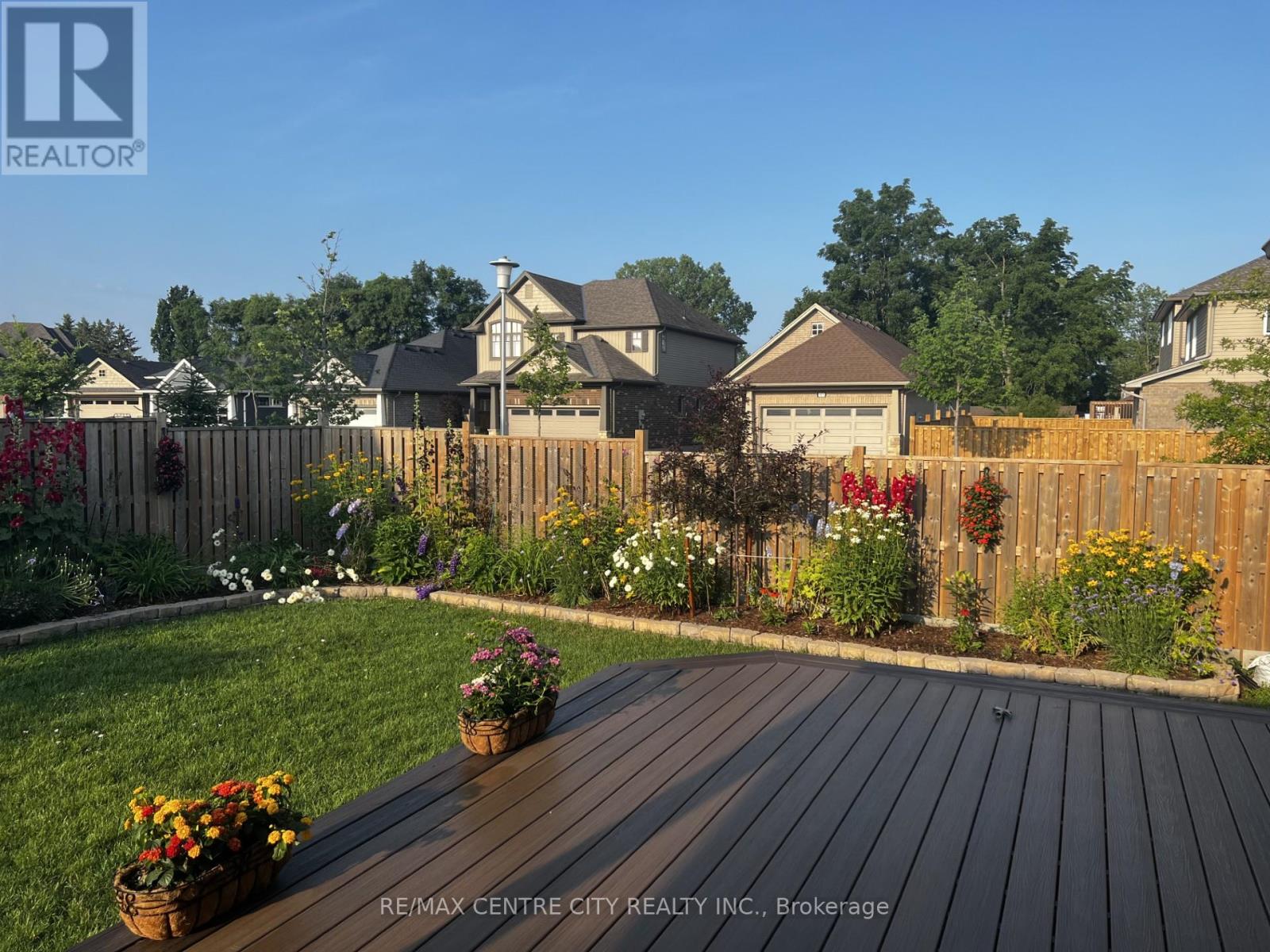 661 Tennent Avenue, London North, Ontario  N5X 0L2 - Photo 2 - X12969210