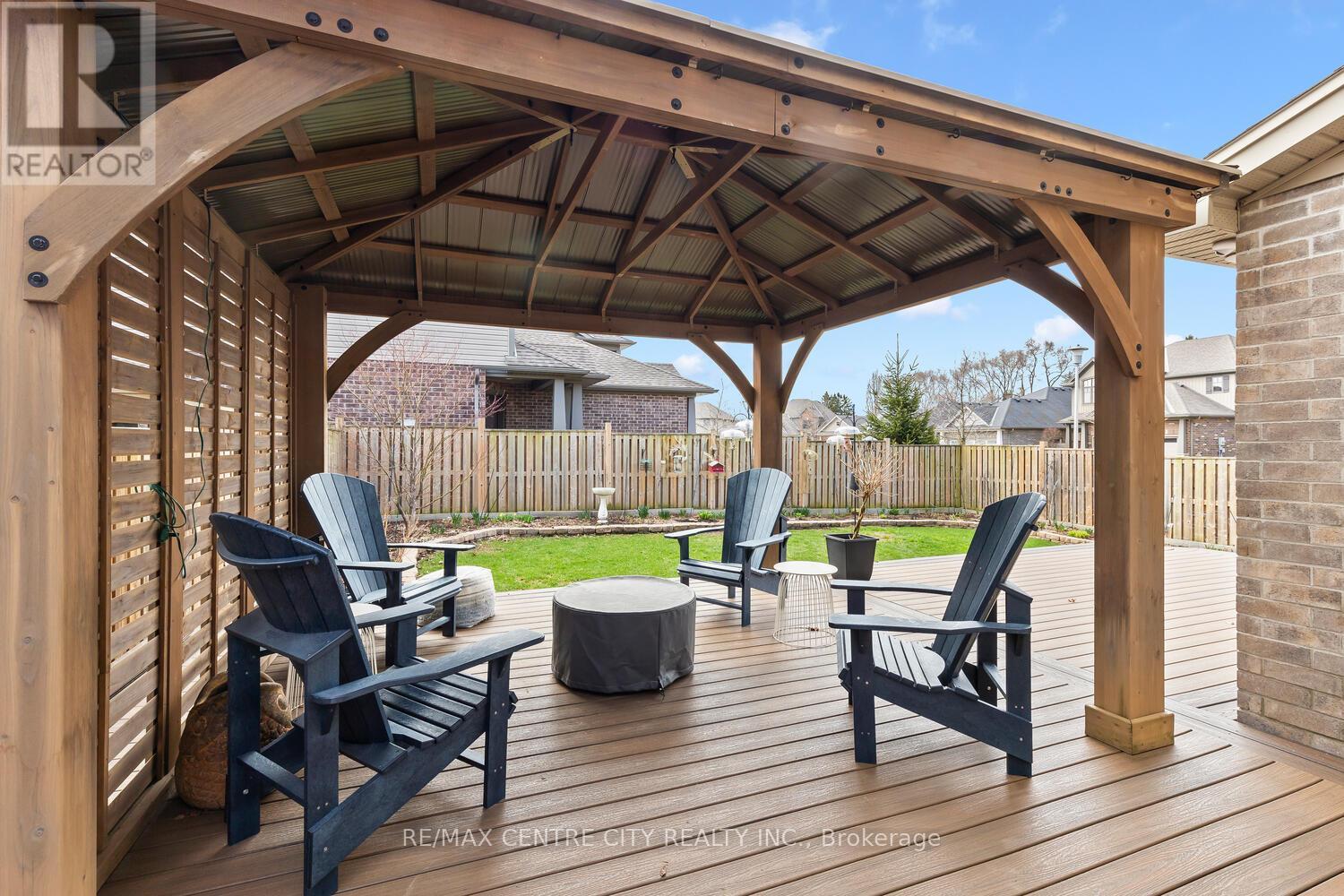 661 Tennent Avenue, London North, Ontario  N5X 0L2 - Photo 4 - X12969210