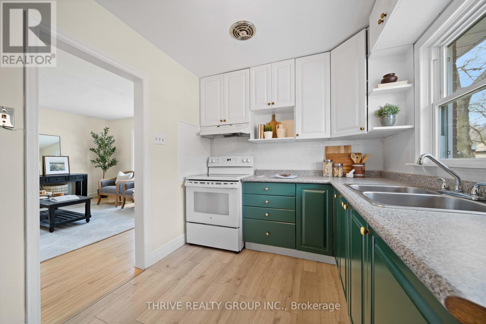 1227 Wilton Avenue, London East, Ontario  N5W 2G9 - Photo 11 - X12969246