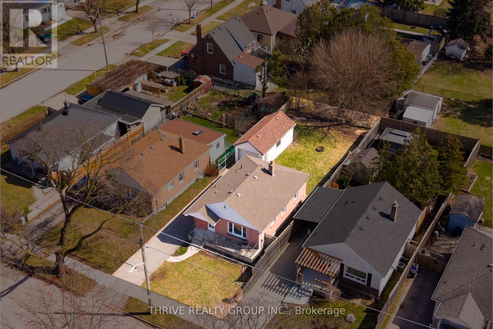 1227 Wilton Avenue, London East, Ontario  N5W 2G9 - Photo 2 - X12969246