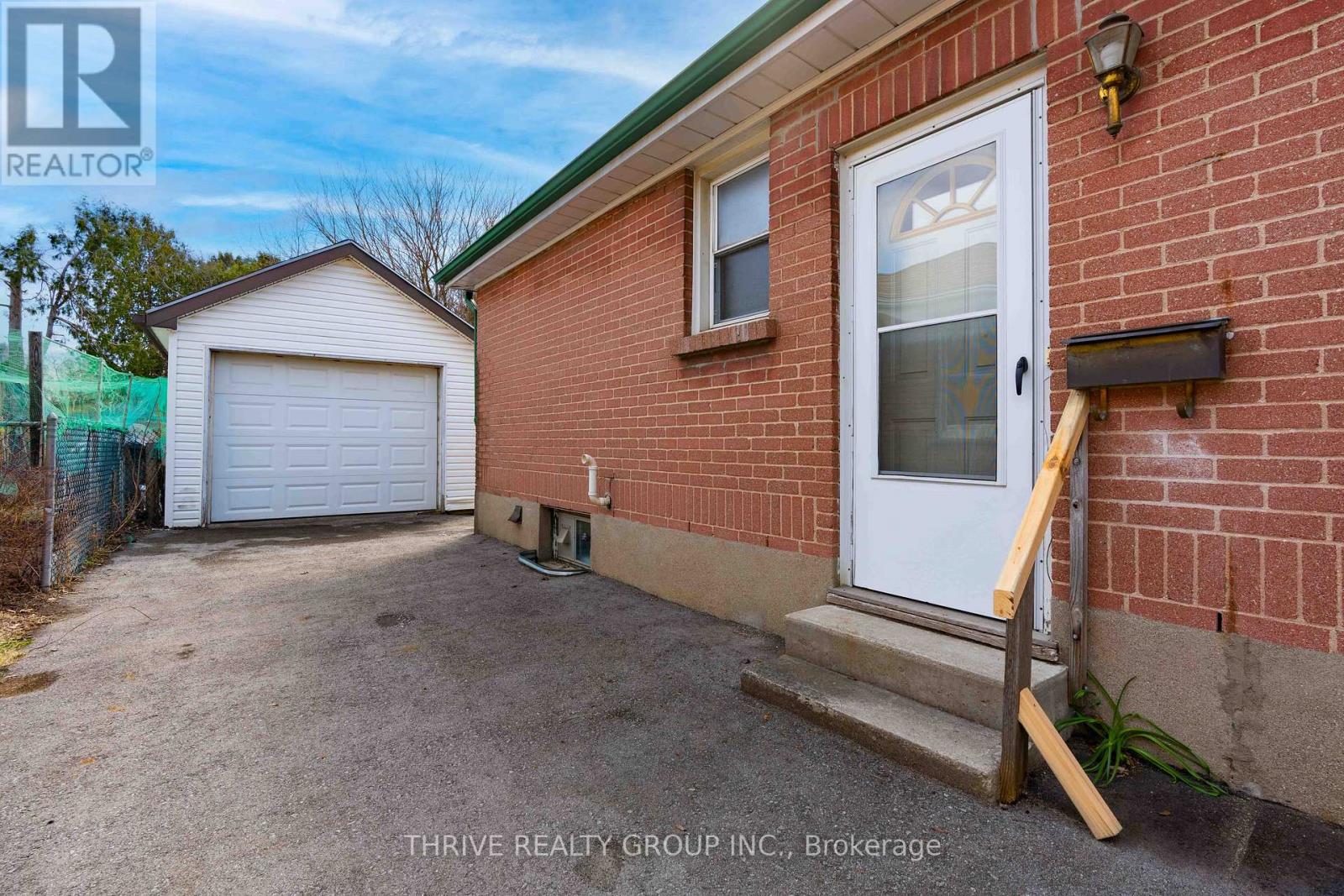 1227 Wilton Avenue, London East, Ontario  N5W 2G9 - Photo 30 - X12969246