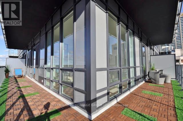 1002 - 825 Church Street, Toronto, Ontario  M4W 3Z4 - Photo 7 - C12969086