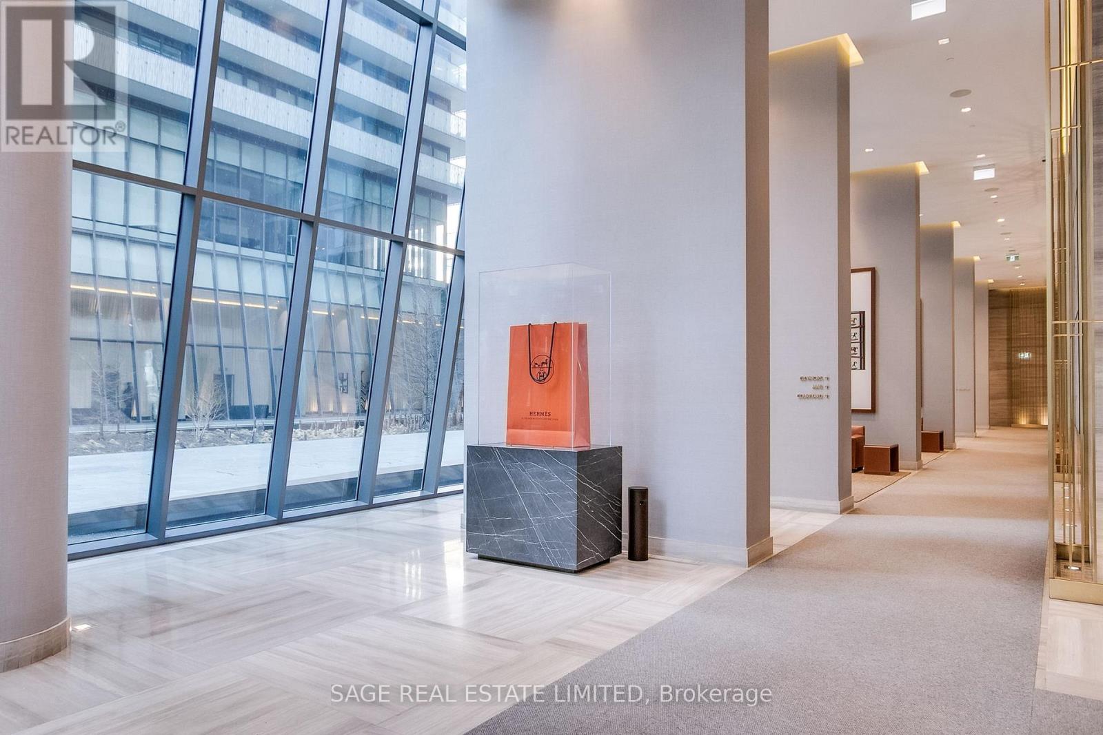 4612 - 50 Charles Street E, Toronto, Ontario  M4Y 0C3 - Photo 4 - C12969094