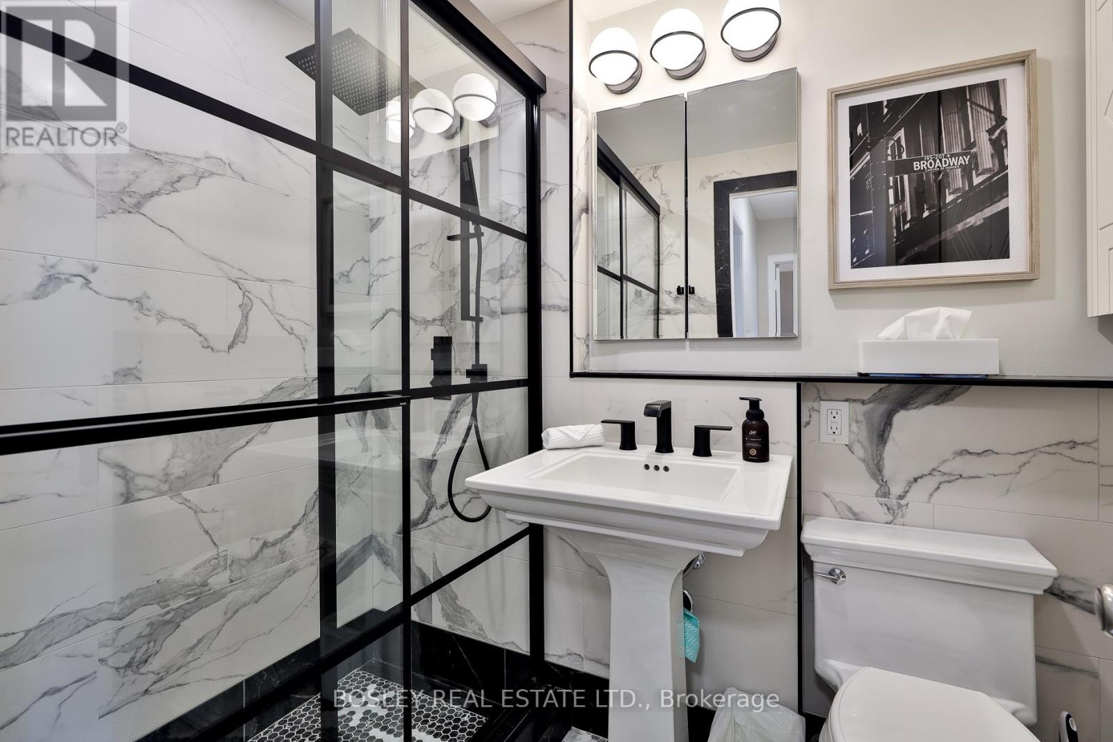 201 - 707 Eglinton Avenue W, Toronto, Ontario M5N 1C8 - Photo 26 - C12969114