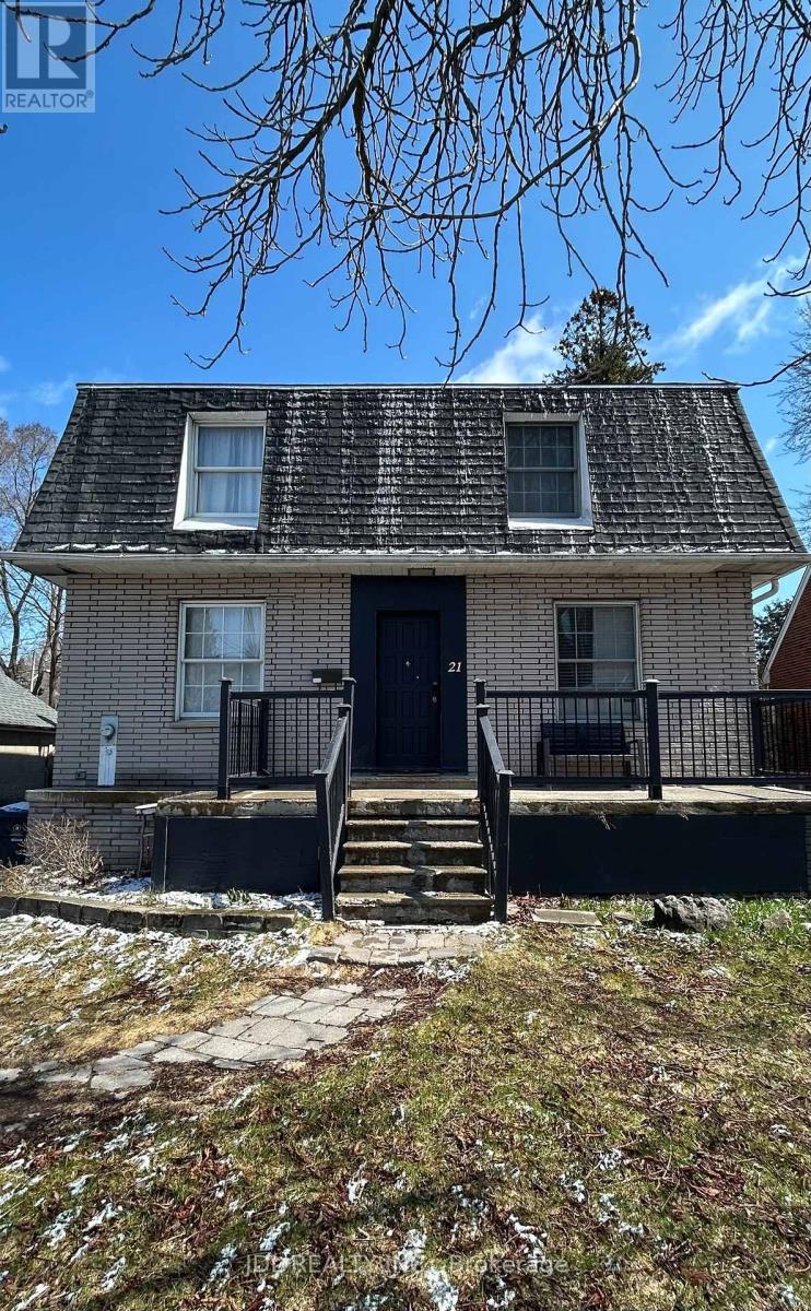 Basement - 21 Squires Ave Avenue, Toronto, Ontario  M4B 2R2 - Photo 10 - E12969168