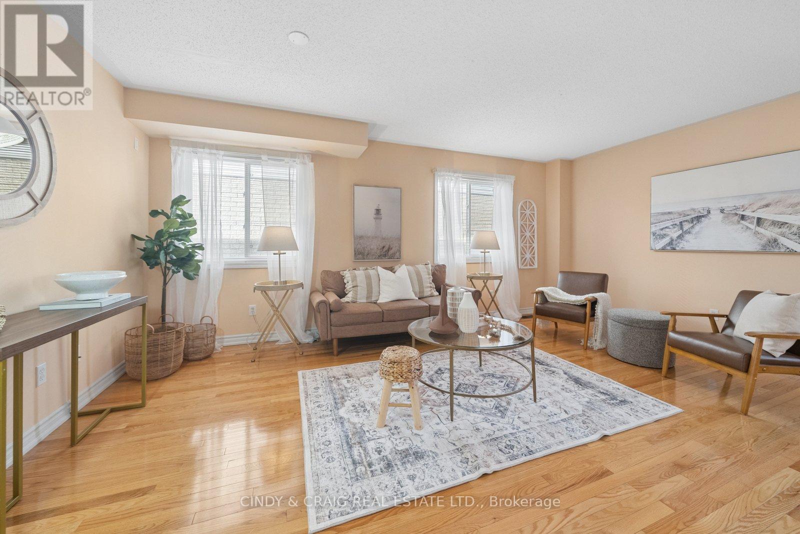 127 Richfield Square, Clarington, Ontario  L1E 3G3 - Photo 2 - E12969228