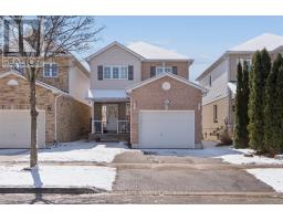 127 RICHFIELD SQUARE, Clarington, Ontario