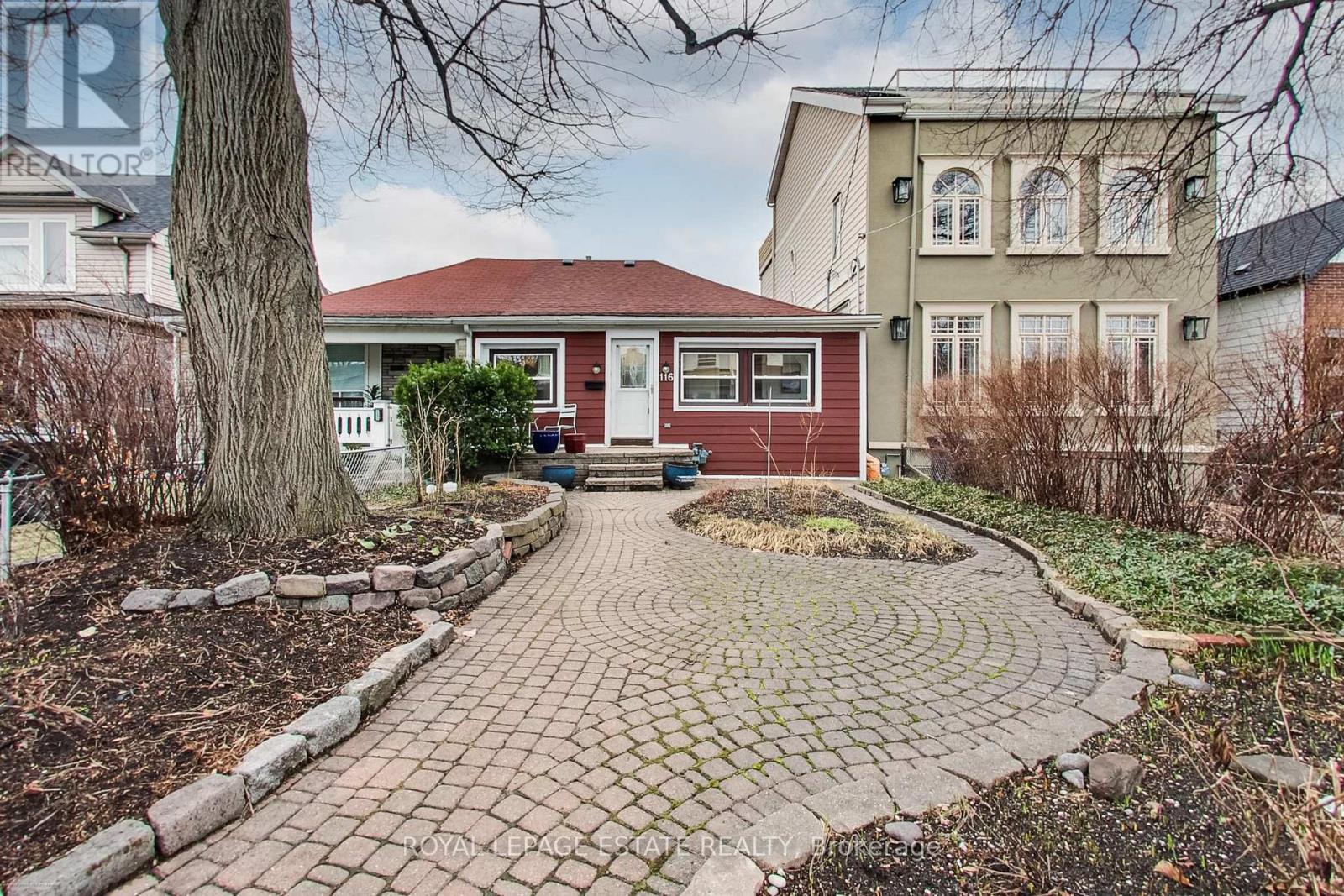 116 Hannaford Street, Toronto, Ontario  M4E 3H1 - Photo 2 - E12969252