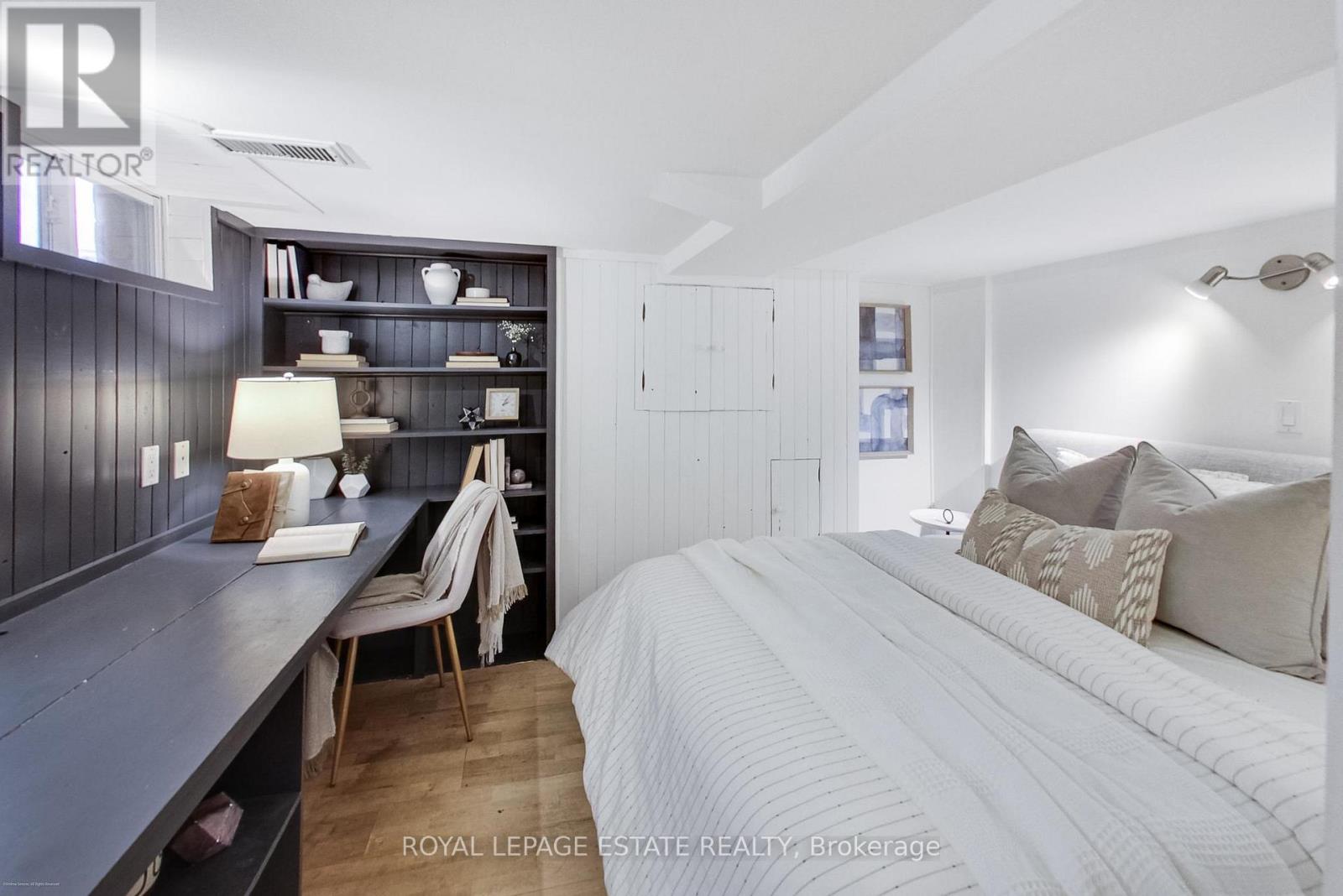 116 Hannaford Street, Toronto, Ontario  M4E 3H1 - Photo 22 - E12969252