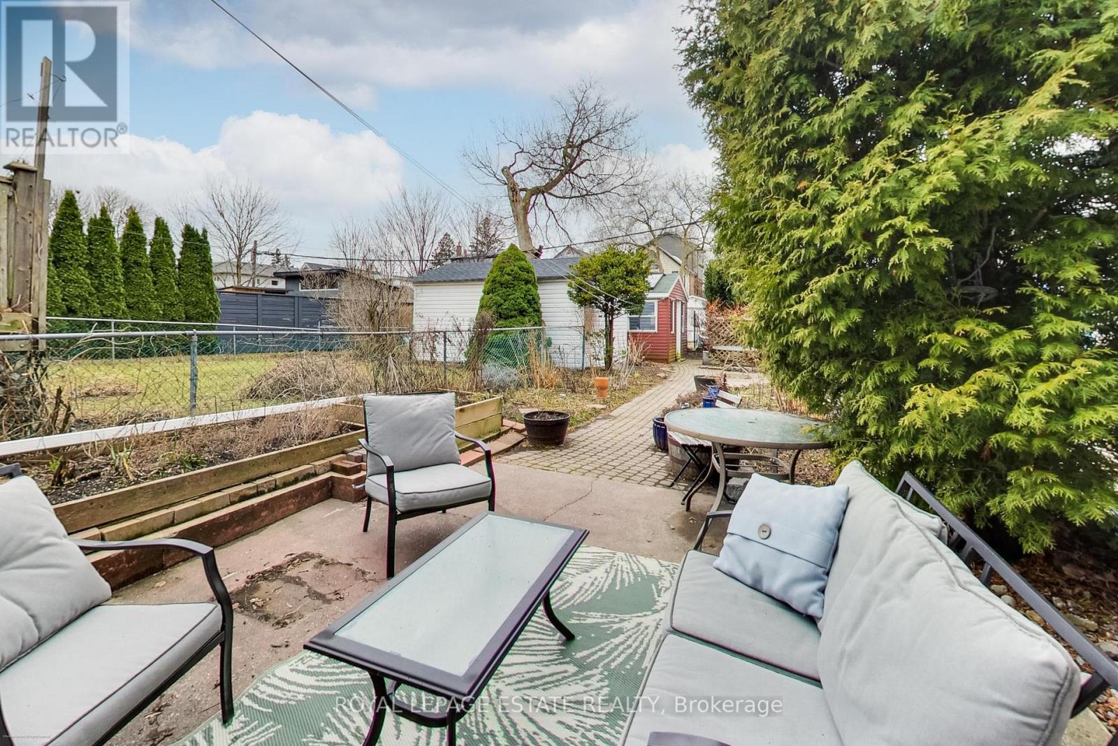 116 Hannaford Street, Toronto, Ontario  M4E 3H1 - Photo 28 - E12969252