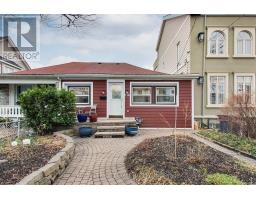 116 HANNAFORD STREET, Toronto, Ontario