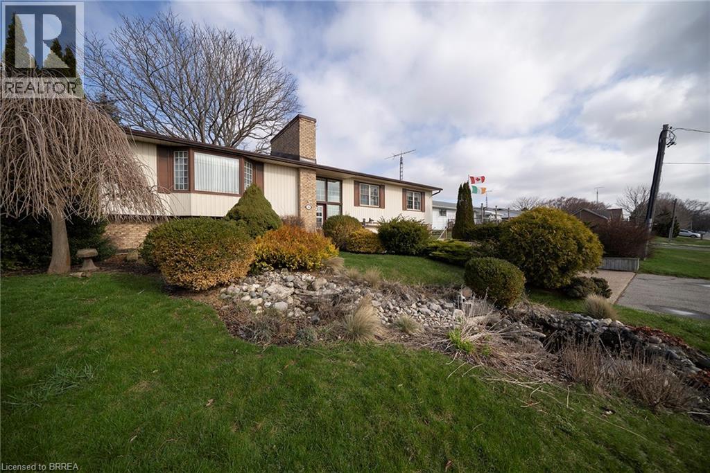 54 Bee Street, Booth's Harbour, Ontario  N0E 1P0 - Photo 4 - 40815798