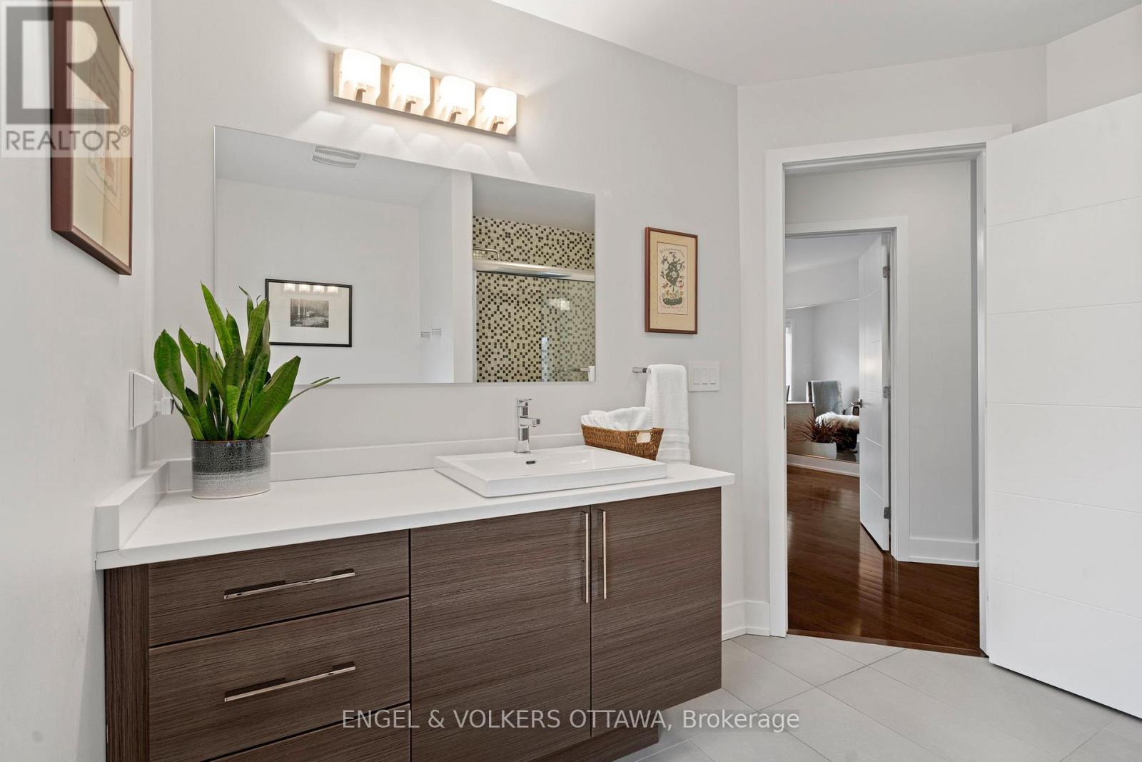 381 Roosevelt Avenue, Ottawa, Ontario  K2A 1Y9 - Photo 34 - X12969142